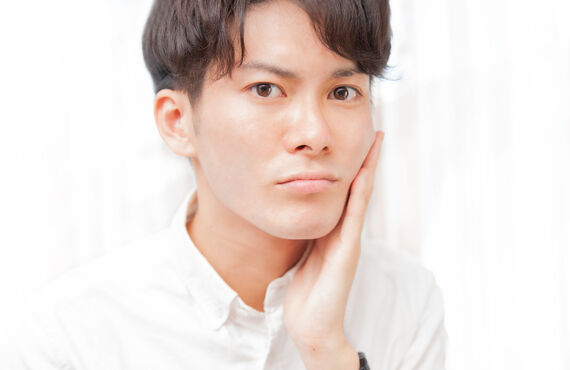 メンズだって小顔になりたい！東京で受けれる小顔矯正サロン未整形術サロン〜KAGURABI〜